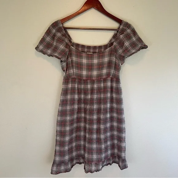 sachin and babi light blue dress Z Supply Perfectly Taupe Cotton Kalani Mini Dress